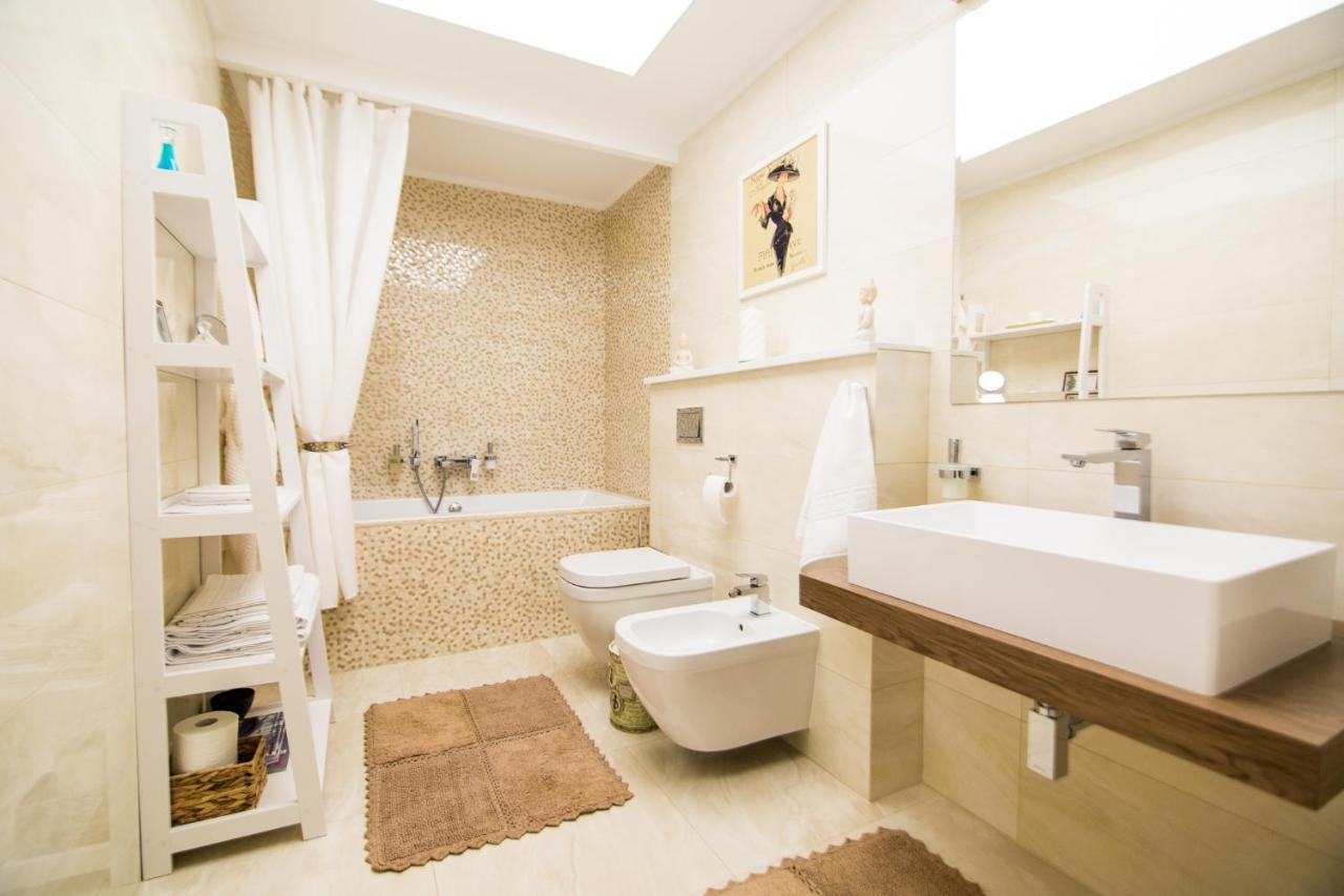 Doublel Studios Bacău Exteriér fotografie
